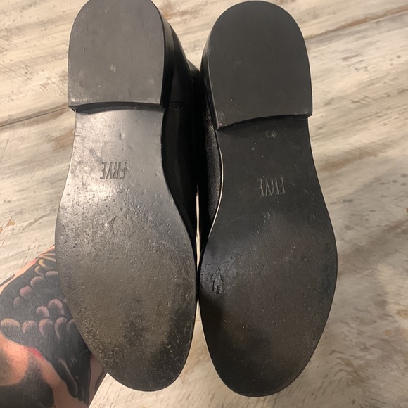 Frye Anna Chelsea Leather Boots - Picture 11 of 11